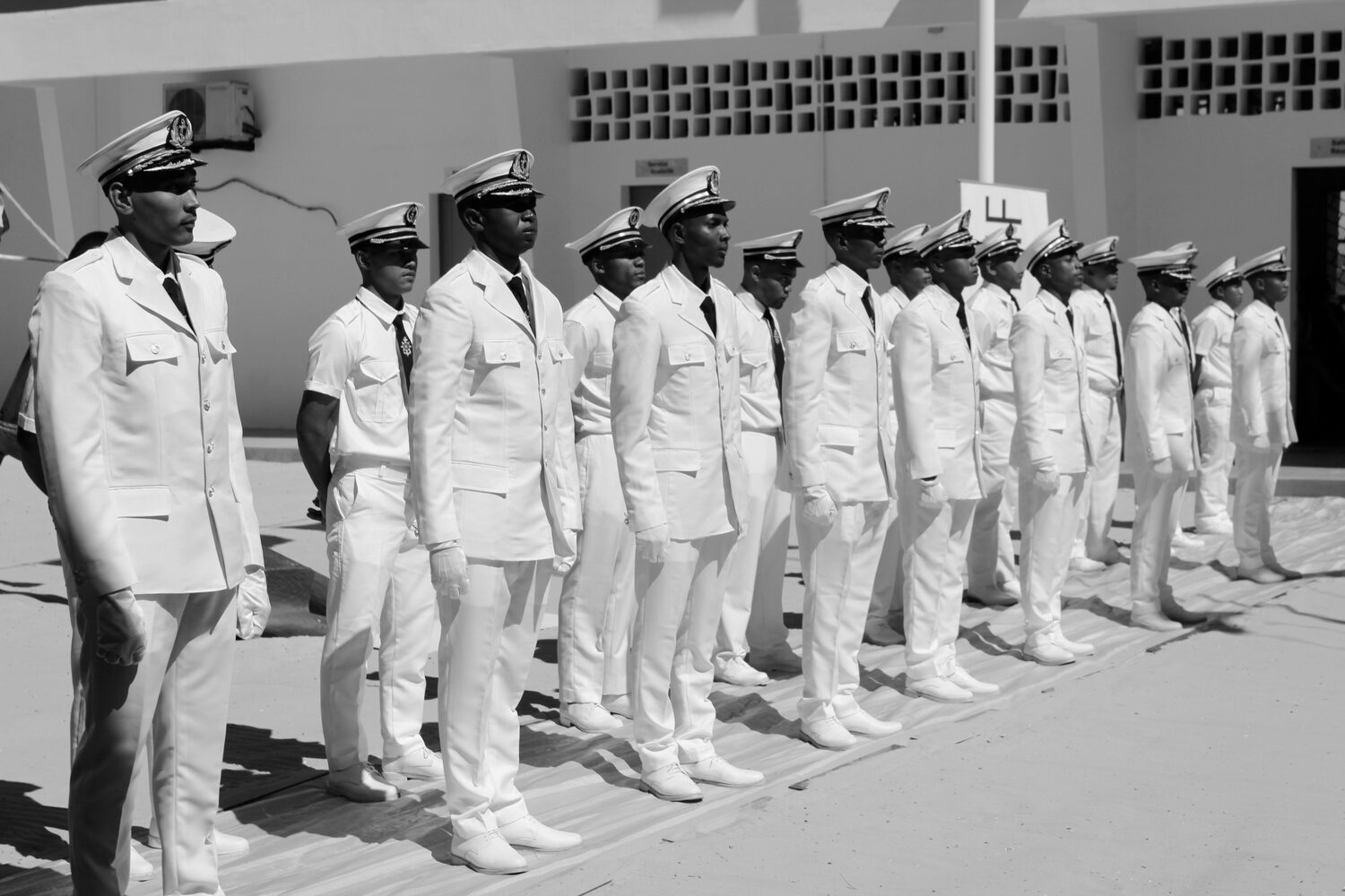 Promotion d'élèves-officiers de l'ENEM Mahajanga